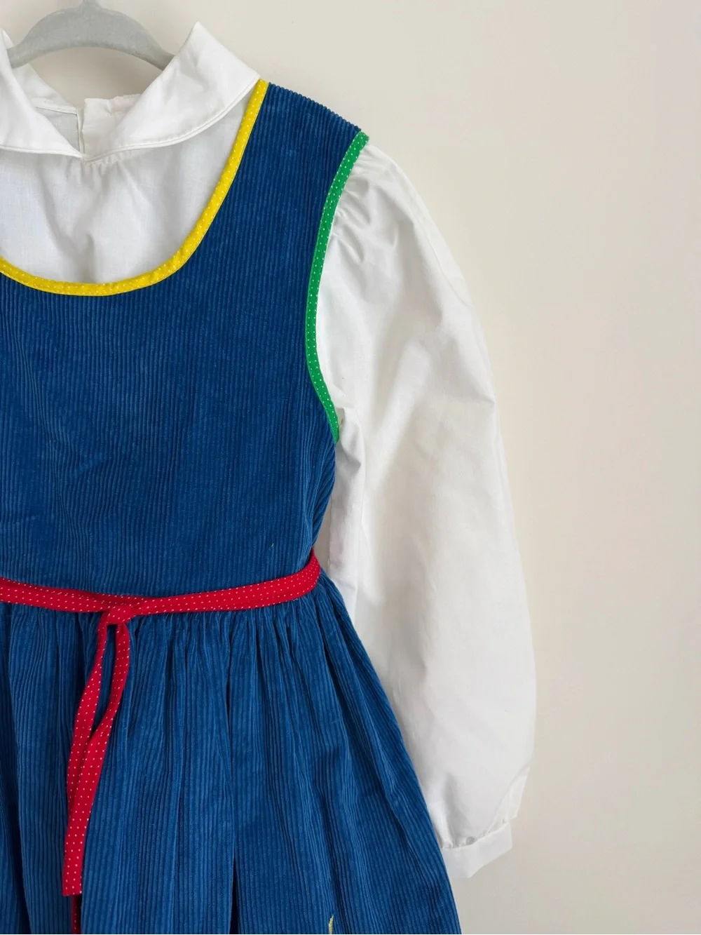 Girls Vintage Blue Velvet Apple Appliqué Dress with White PeterPan Collar Blouse
